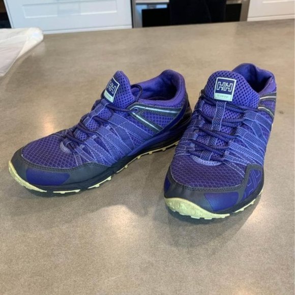 helly HANSEN terrak sneakers. HELLY grip for hiking, walking, trekking. Purple - Picture 7 of 10